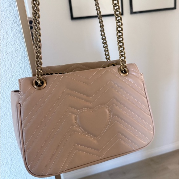 Gucci Nude Leather Shoulder Bag with Chain Strap - Picture 3 of 8